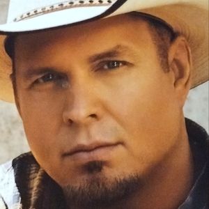 New box Garth Brooks county music collection 10 CD